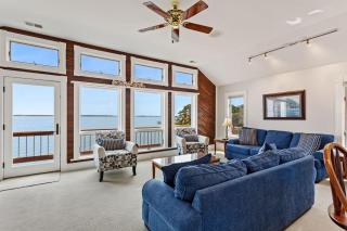 5550 - Lighthouse Pointe - 4