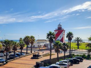 Stylish Mouille Point-2 Bedroom - 7