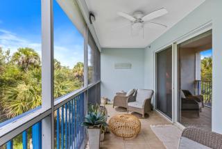 OW16-205 Spacious Condo with Screened Balcony, Walk to Beach, Pools, Hot Tubs, and More - 7