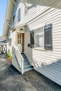 The Sea Captains Loft by Paradise Retreats - 0