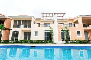 1bdr with pool view - 4