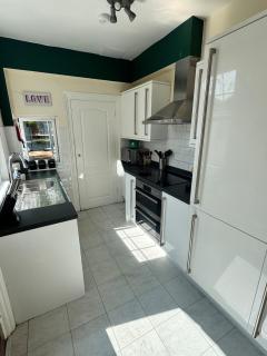 Contractors, Long stay,WI-Fl, Garden, parking - 8