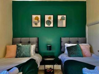 Contractors, Long stay,WI-Fl, Garden, parking - 6