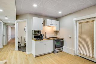 1 Mi to Puget Sound Shores Modern Des Moines Apt! - Des Moines - 4