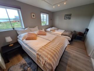 Hallfreðarstaðir 1 Apartments - 7