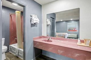 Scottish Inns - Atlanta - 5