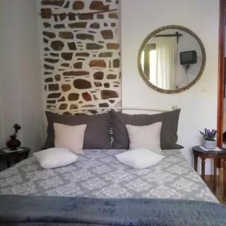 Beautiful stone house in Samos - 7