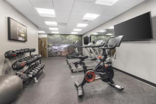 Best Western Plus Lawrenceburg - Lawrenceburg - 4