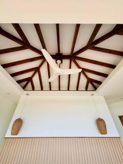 Lagati Luxury Villa - 6