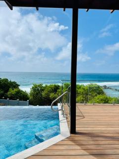 Lagati Luxurious Two Bedroom Villa - Mahe - 5