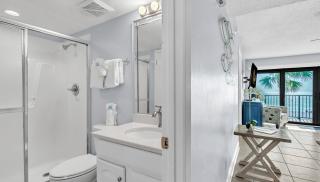 Low Floor - Remodeled - Beachfront - FLPCB65 - 3
