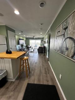Cozy beach getaway - Fort Myers - 8
