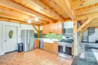 Cozy Pet-Friendly Cottage Near Fort Knox and Acadia - 3