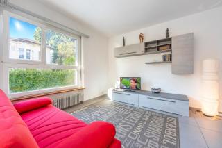 City Apartment - Happy Rentals - 1