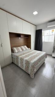 casa com suite e banheiro social - 7