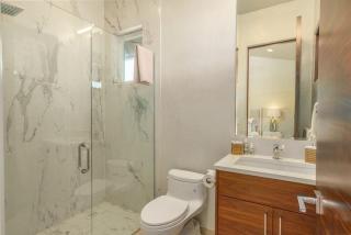 Serenity Meets Sophistication: Secluded Maui Estate with Sweeping Views Heated Poo - Kaanapali - 1