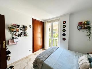 Coastal Comfort Stylish Stay Near the Black Sea - Poti - 1
