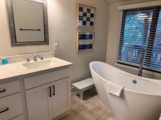 2264 Seascape Crt - 4