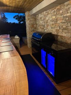 Luxury property - Swimming Pool, Games Room & Hot Tub - Usk - 8
