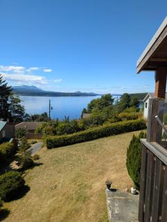 Alert Bay, Spacious Executive Suite with Panoramic Ocean Views - Alert Bay - 3