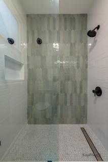 2BR Apartment in Chicago with Parking and Patio - Chicago - 1