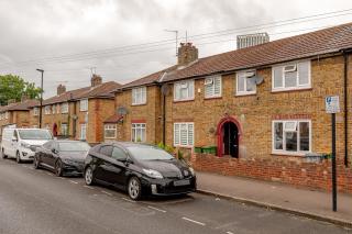 3BR, Sleep6,Contractors,Families 2 min to Westham - London - 2