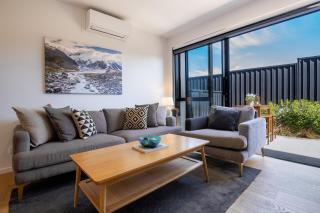 New & Stylish Townhouse - Explore Wanaka, Ski Cardrona - 9
