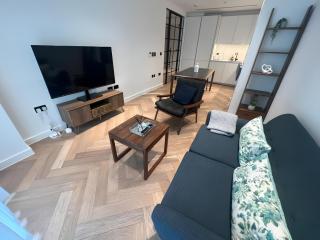Elegant Apartments Kensington with Private Balcony - London - 6