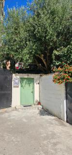 Olive Garden Terracota Apartment - Tirana - 9