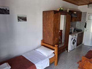George's Studio - Parikia - 6