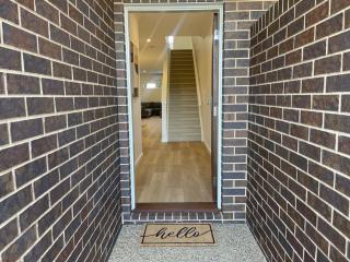 Crampton Townhouse - Wagga Wagga - 3