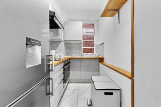 Beautiful 2 Bedroom Flat Next to Paddington Station - 9