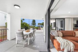 Oceanfront Luxe 2BR - 1