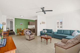 Three Jewels of the Sea - Lake Illawarra - 8