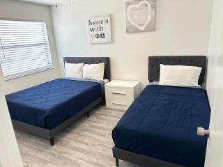 Family vacation Villa in Fantasy World Resort - Minutes from Disney - 7