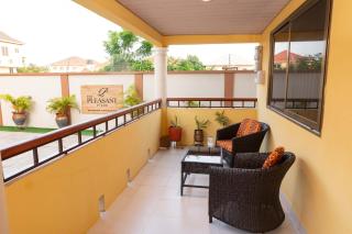 Cozy 4 Bedroom Townhouse In Community 25, Tema - 5