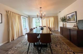 Yosemite Family Lodge I Sleeps 11 I Game Room - 1