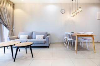 IconicRegency #3BR #USM #Queensbay #Airport - 7