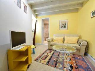 Holiday Home near Paris with Garden - Yèvre-le-Châtel - 2