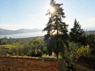 Cottage with Lake Views - 3