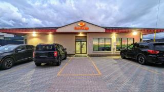 Econo Lodge - Cochrane - 0