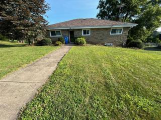 Fully Furnished Single-Family Home for Rent - Pittsburgh - 0