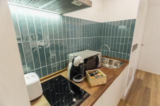 Decorated and renovated- 2Bd 2Bth- Center - 2