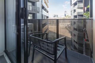 Modern Nomads Prime City Studio Across QV Market - Melbourne - 5