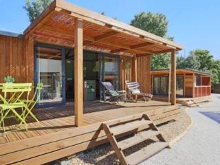 Chalet 35m² - 3 Chambres, Terrasse, Barbecue, 7 Pers. - API-1-52-515 - Seillac - 0