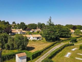 Maison 55m² avec Terrasse, 2 Chambres, Capacité 5 personnes - API-1-52-745 - Prailles - 2