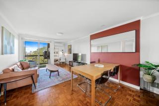 Quaint and Cosy Apartment in Inner Perth - 4