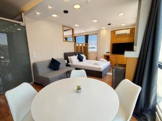 VistaOne X - Central Suite in the Heart of Xanthi - Xánthi - 3