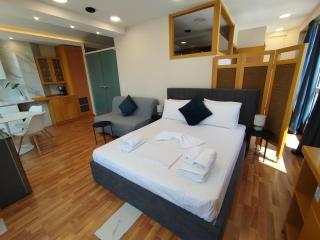 VistaOne X - Central Suite in the Heart of Xanthi - Xánthi - 2