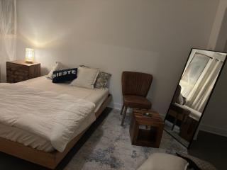 Cosy Cabin apt in Montreal - Montréal - 7